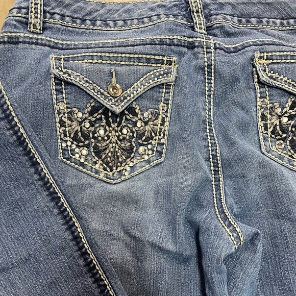 Nine West Straight Leg Jeans - Picture 3 of 6